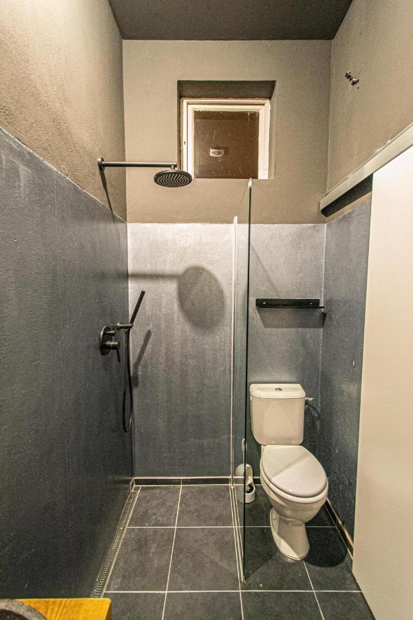 4 Bedrooms 130M2 Apartment At The Main City Square Praga Esterno foto