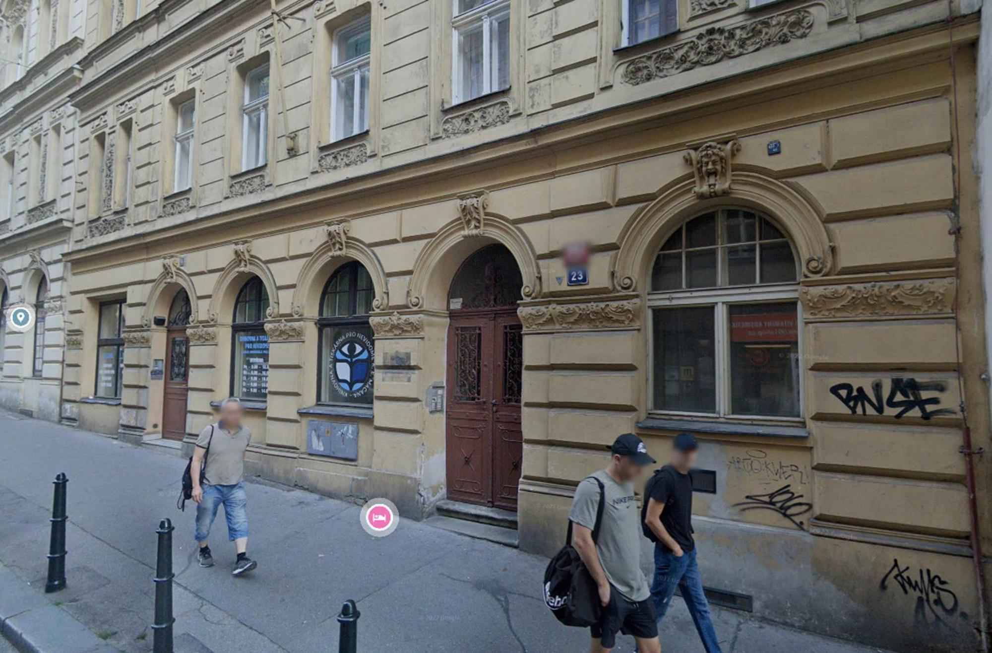 4 Bedrooms 130M2 Apartment At The Main City Square Praga Esterno foto